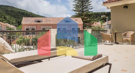 Продаж - Готель 1400 m² на Кефалонія