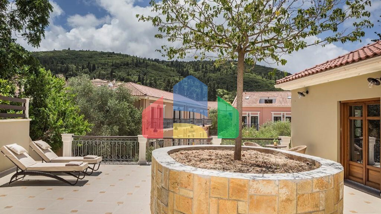 Продаж - Готель 1400 m² на Кефалонія