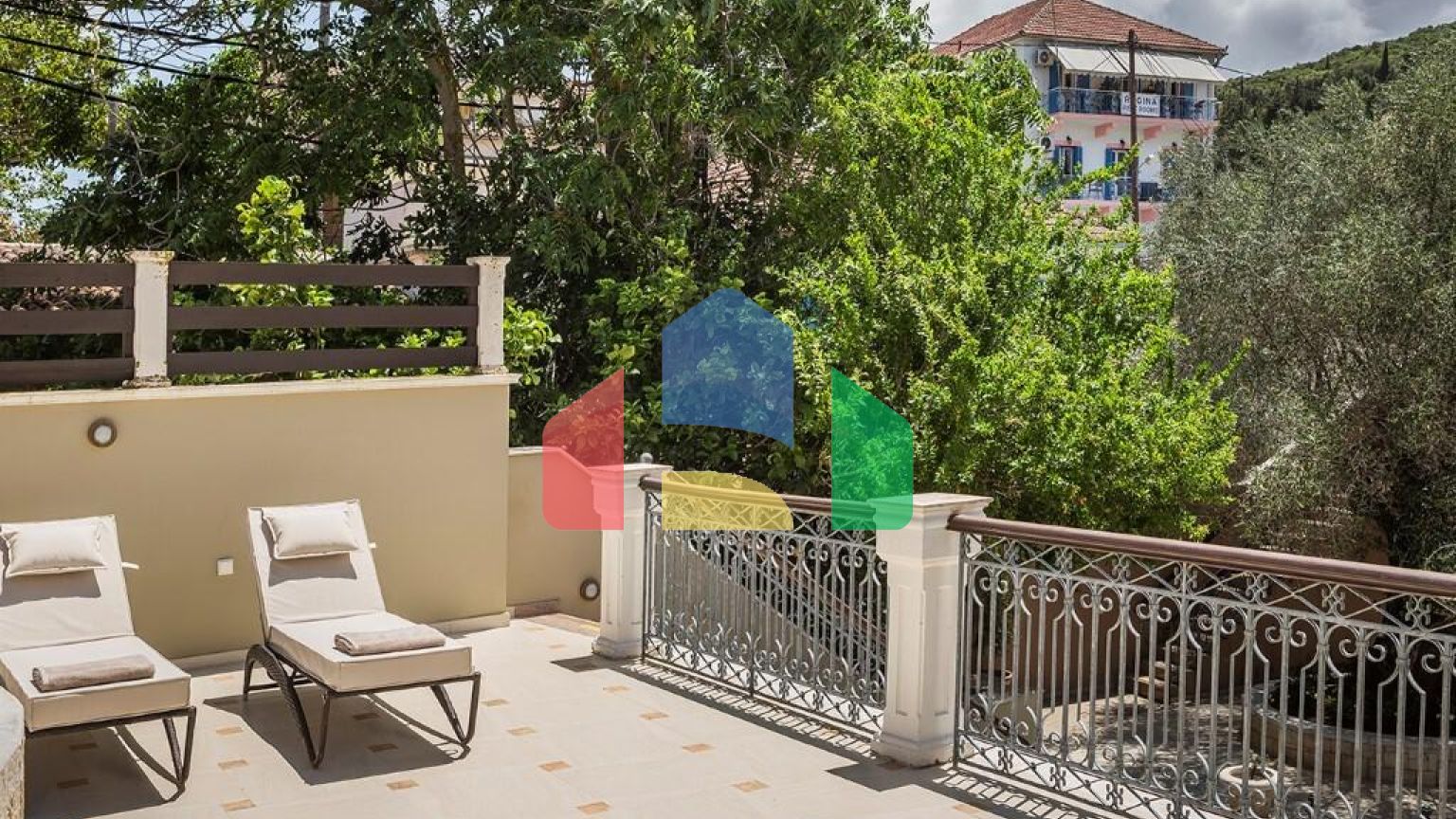 Продаж - Готель 1400 m² на Кефалонія