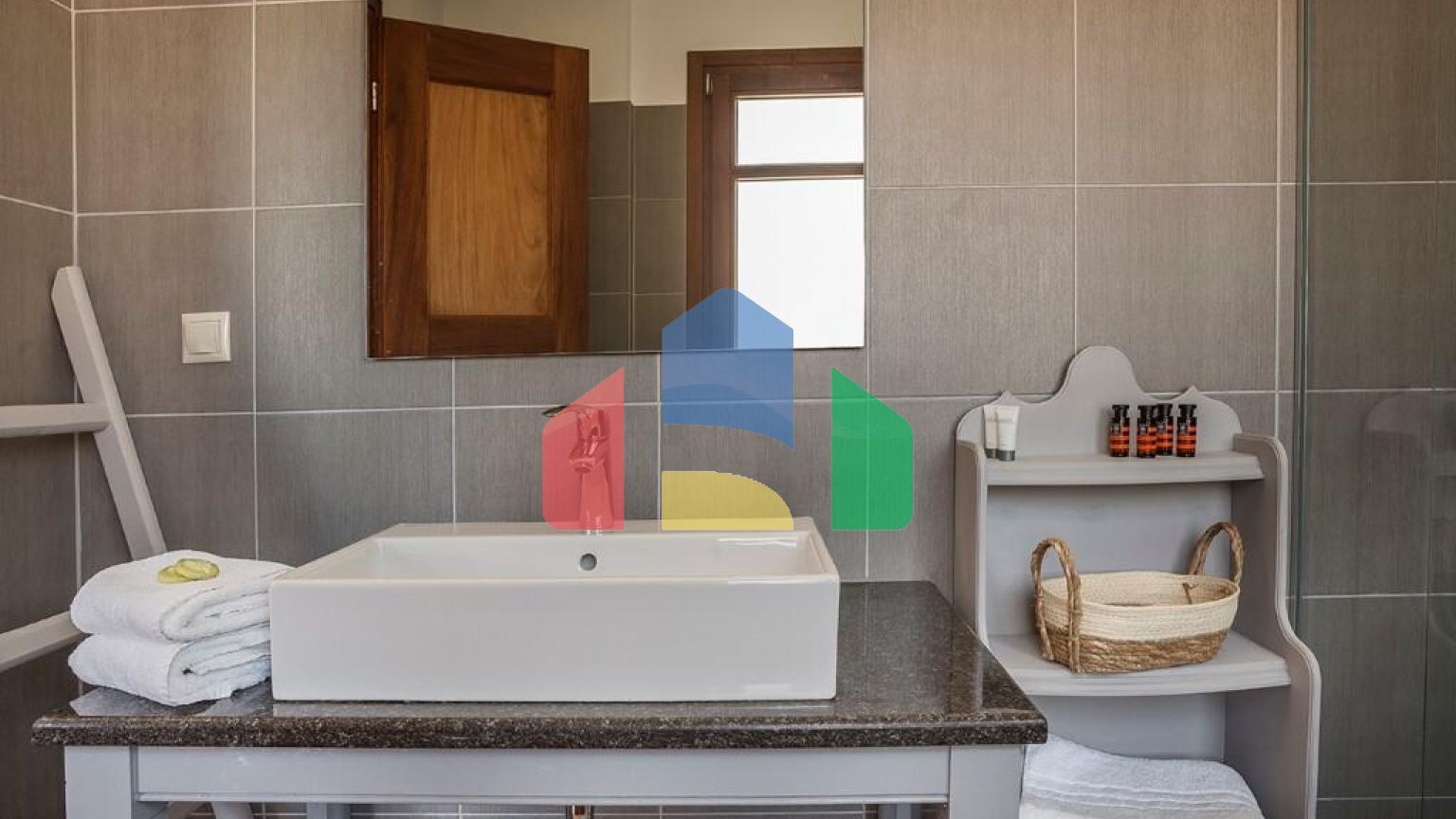 Продаж - Готель 1400 m² на Кефалонія