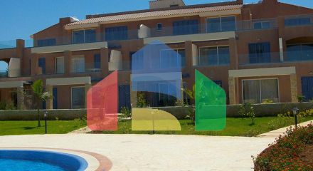 Продаж - Квартира 94 m² В Пафосе