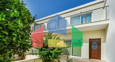 Продажа - Таунхаус 123 m² в Пафосе