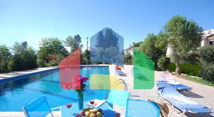 Продажа - Таунхаус 123 m² в Пафосе