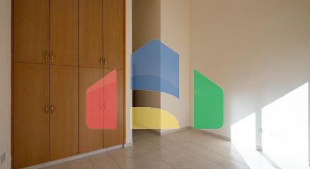 Продаж - Котедж 93 m² В Пафосе