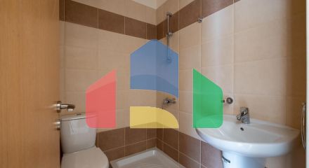 Продаж - Котедж 93 m² В Пафосе