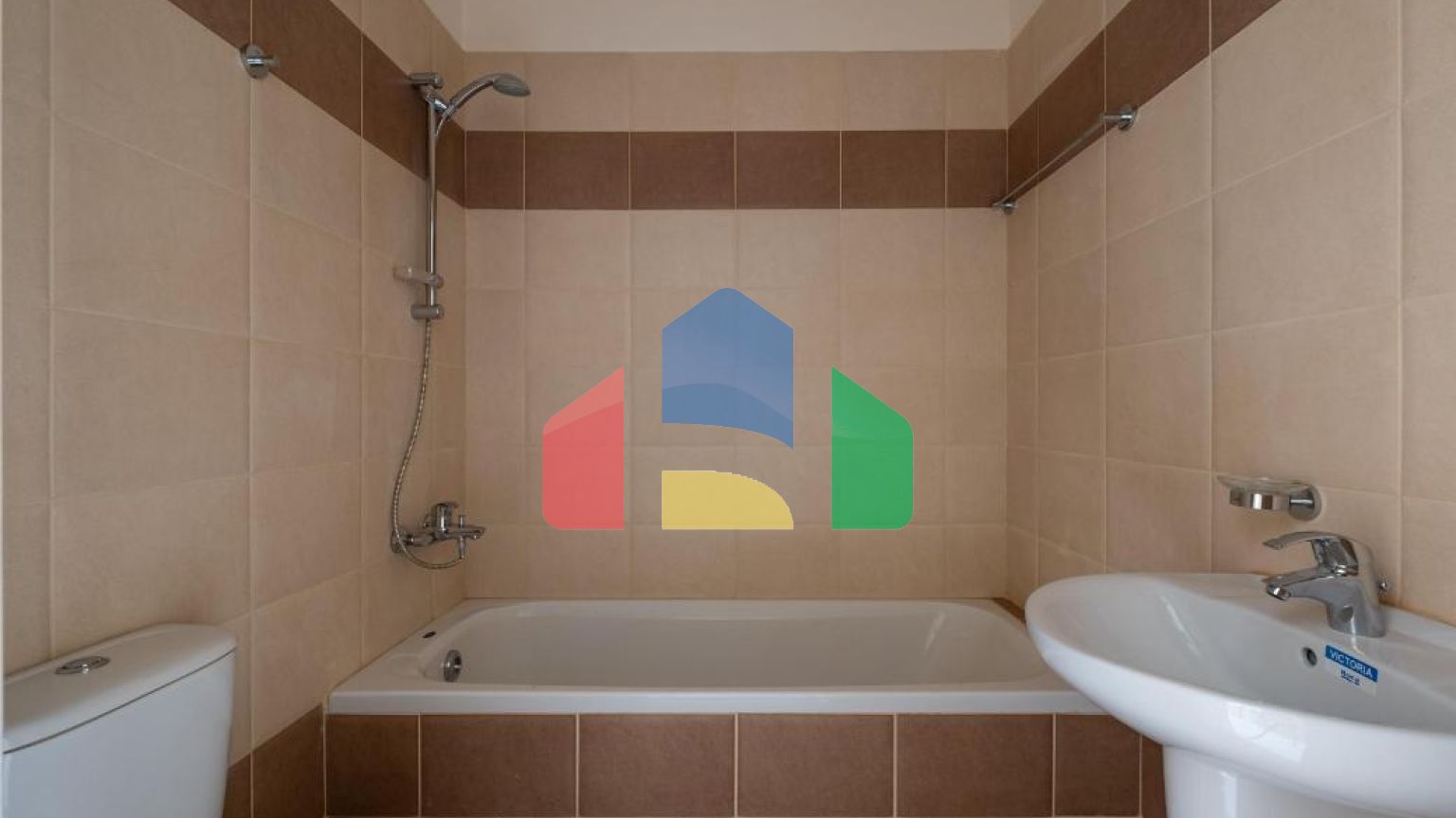 Продаж - Котедж 93 m² В Пафосе