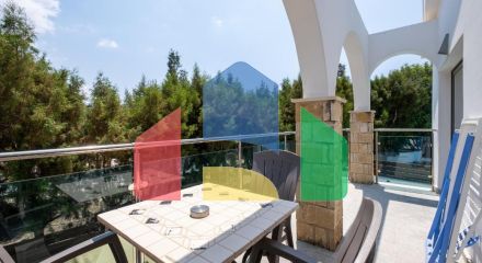 Продаж - Квартира 47 m² В Пафосе