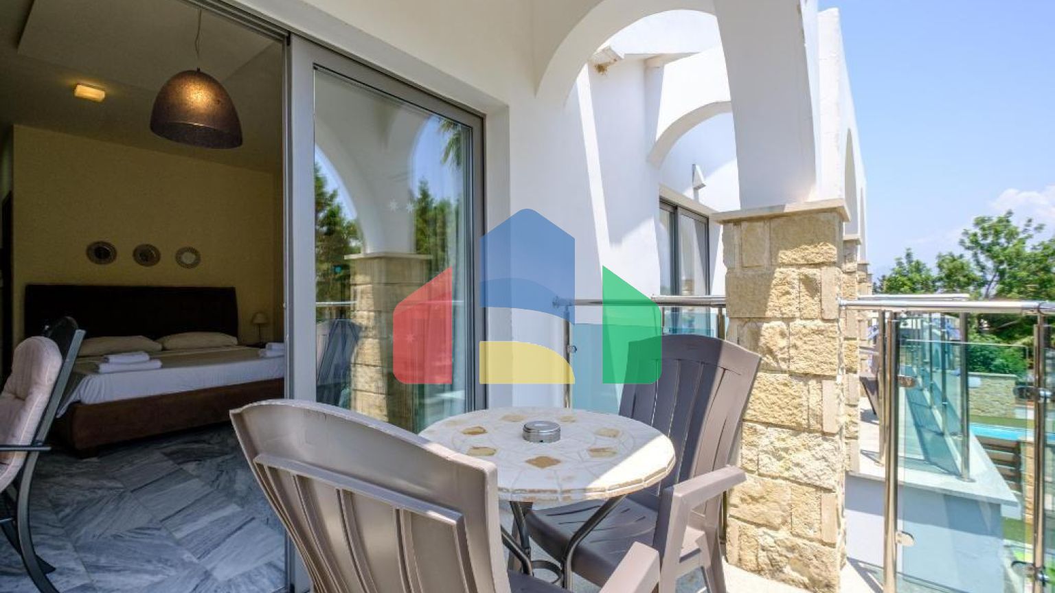 Продаж - Квартира 28 m² В Пафосе