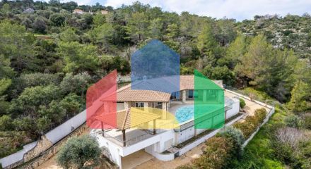 Продаж - Котедж 220 m² В Пафосе