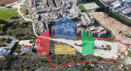 Shared residential field in Geroskipou, Paphos