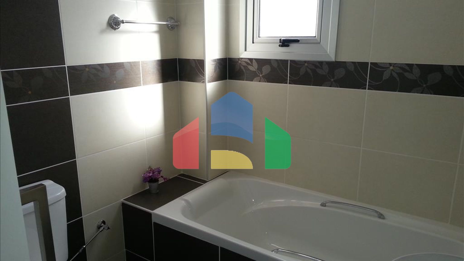 Продаж - Вілла 210 m² В Пафосе