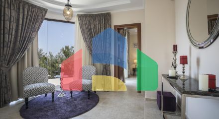 Продаж - Вілла 435 m² В Пафосе