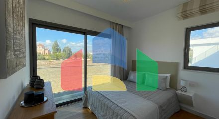 Продаж - Вілла 144 m² В Пафосе