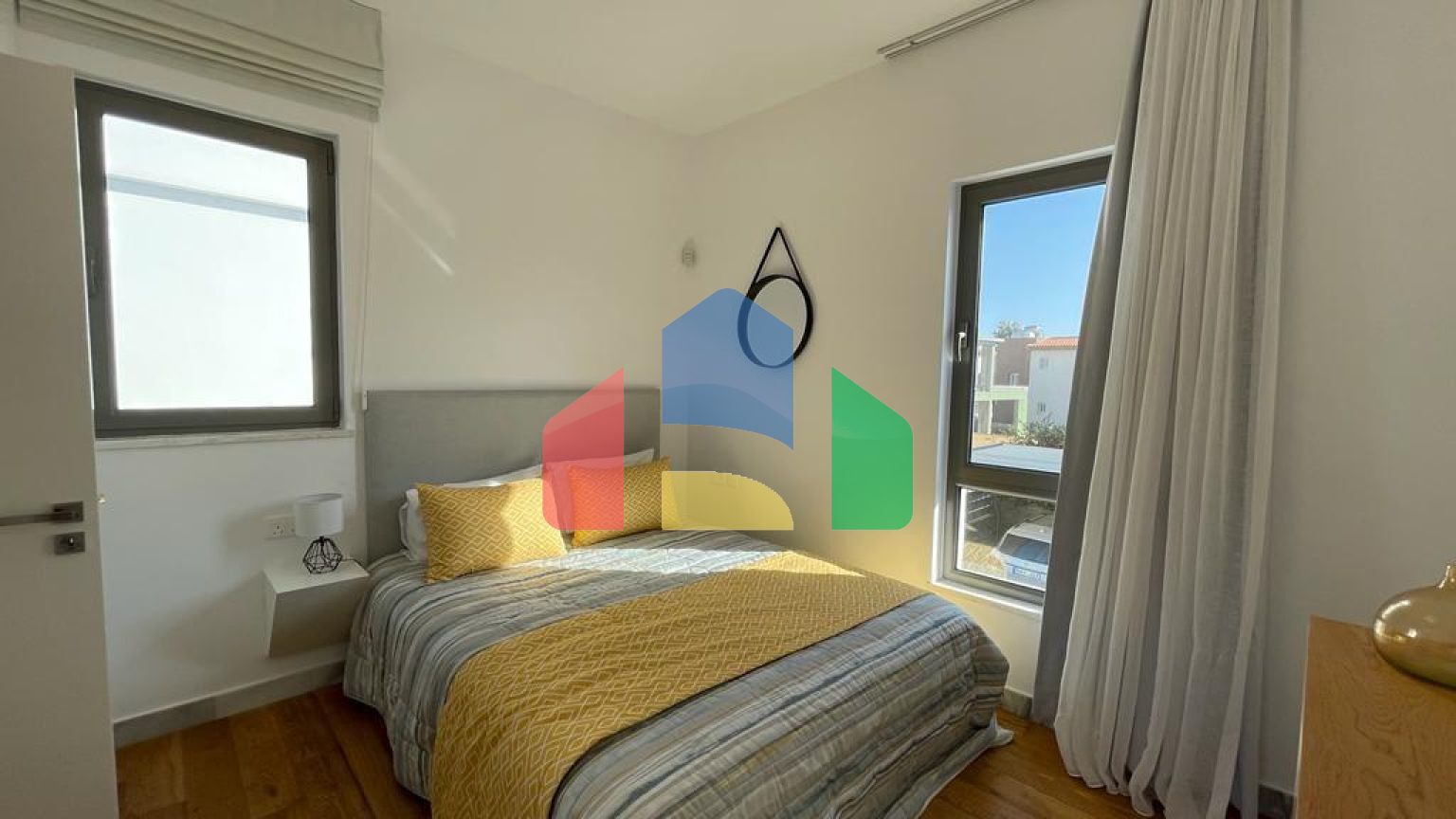 Продаж - Вілла 144 m² В Пафосе