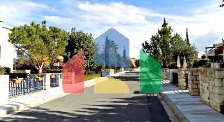 Продаж - Вілла 172 m² В Пафосе