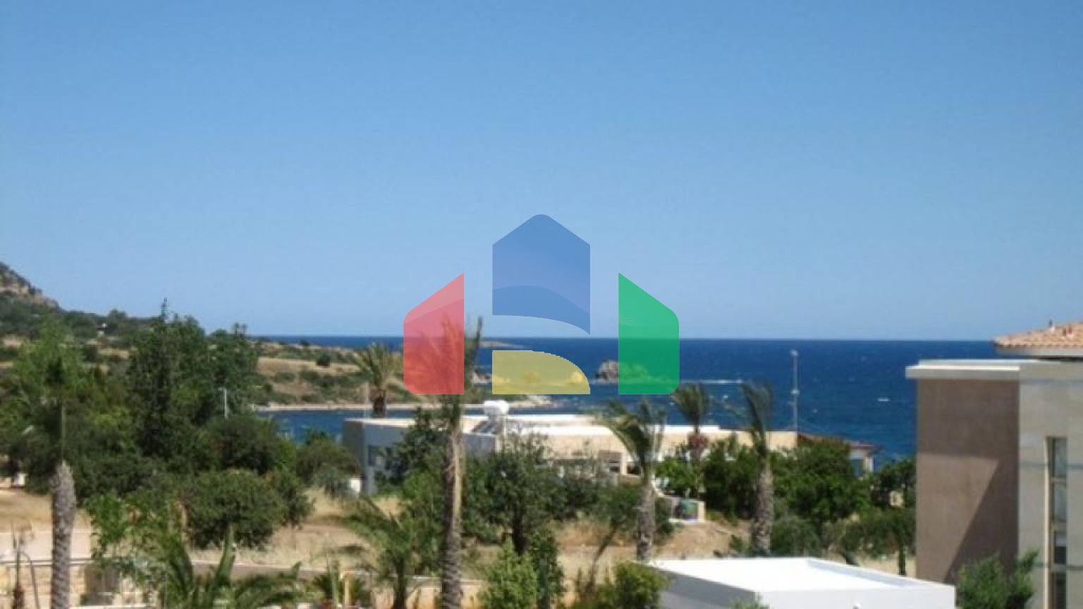 Продаж - Вілла 172 m² В Пафосе