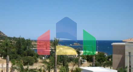 Продаж - Вілла 172 m² В Пафосе