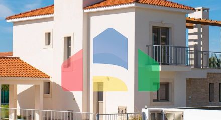 Продажа - Вилла 170 m² в Пафосе