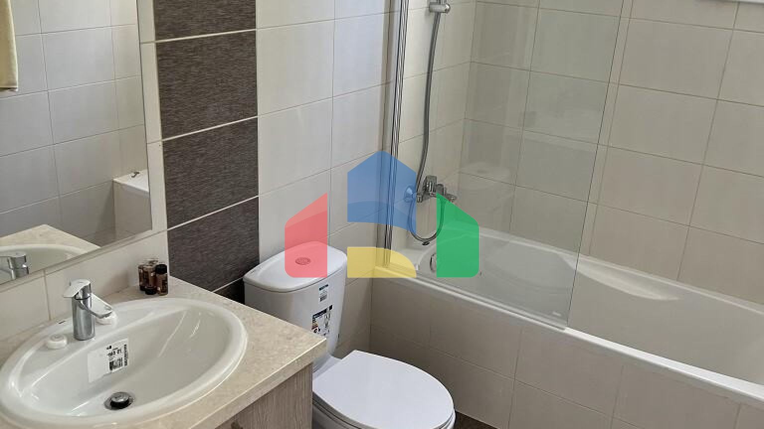 Продаж - Вілла 152 m² В Пафосе