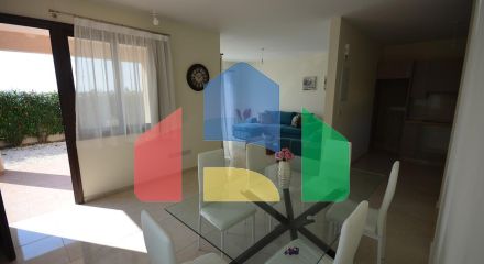 Продаж - Вілла 152 m² В Пафосе