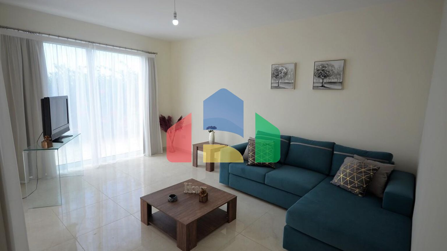 Продаж - Вілла 152 m² В Пафосе