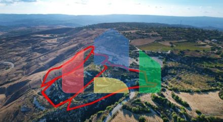 Продаж - Земельна ділянка 43145 m² В Пафосе