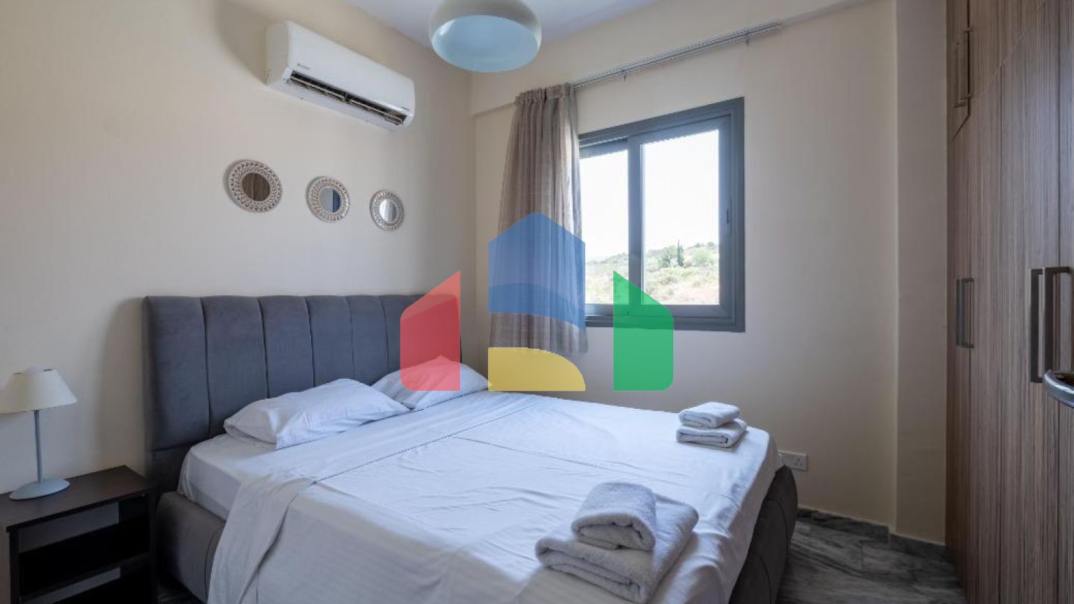 Продаж - Квартира 61 m² В Пафосе