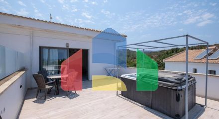 Продаж - Квартира 61 m² В Пафосе