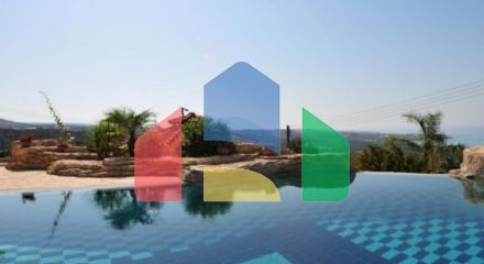 Продаж - Вілла 500 m² В Пафосе