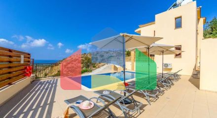 For Sale - Villa 152 m² in Paphos