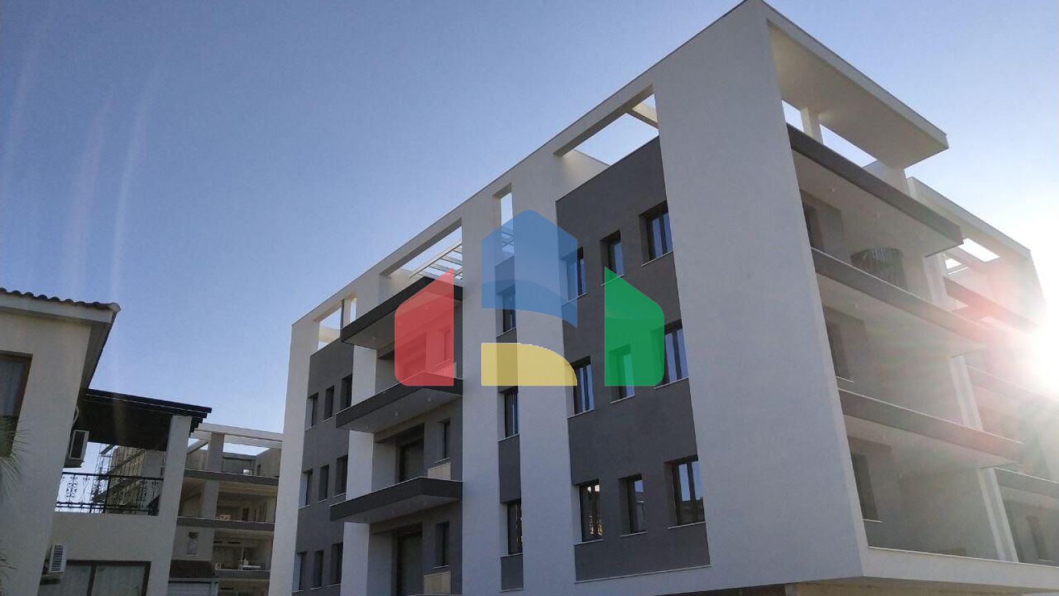 Продажа - Квартира 126 m² в Пафосе