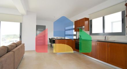 Продаж - Вілла 146 m² В Пафосе