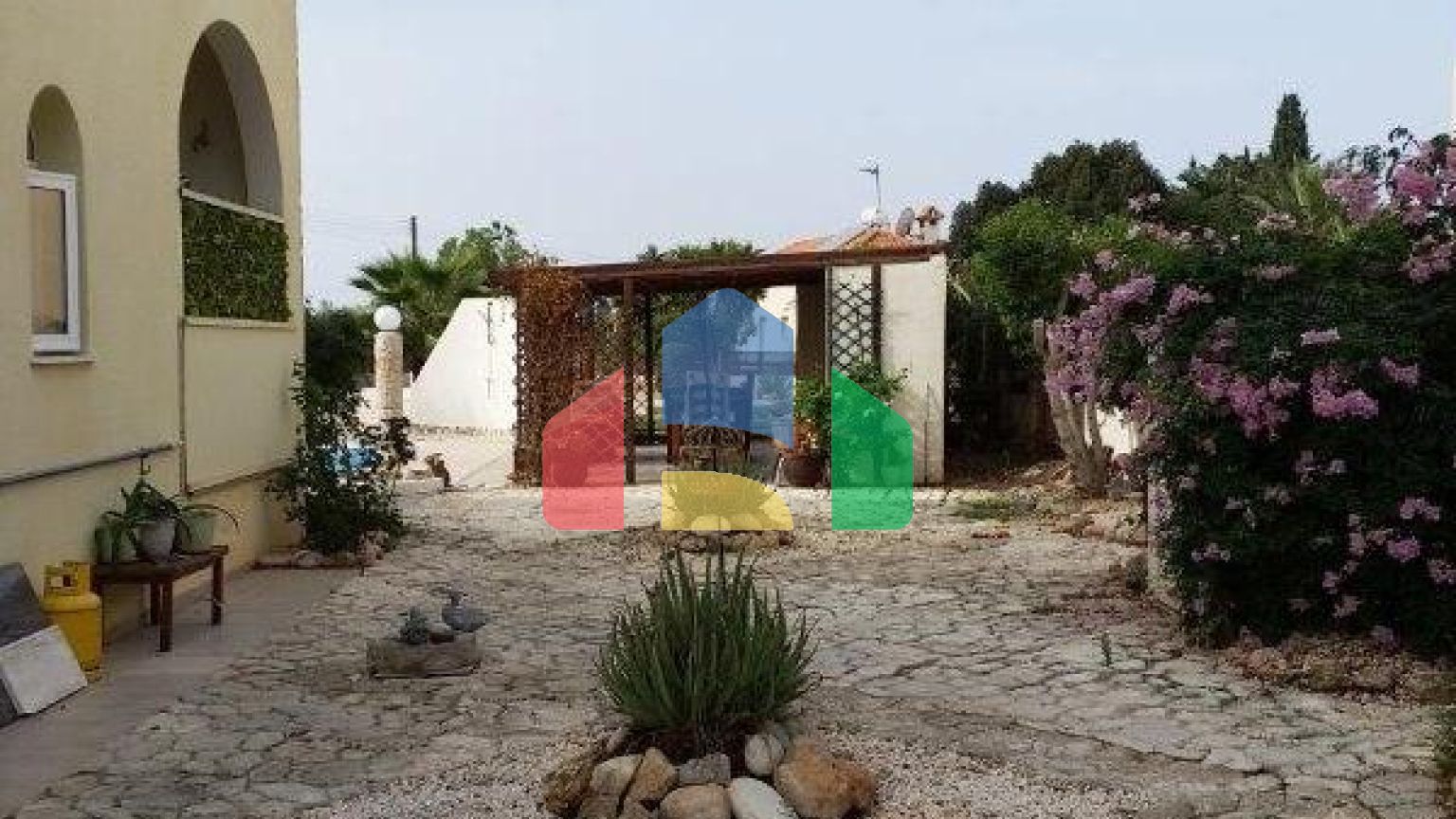 Продажа - Вилла 207 m² в Пафосе