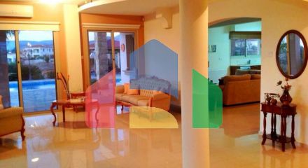 Продажа - Вилла 360 m² в Пафосе
