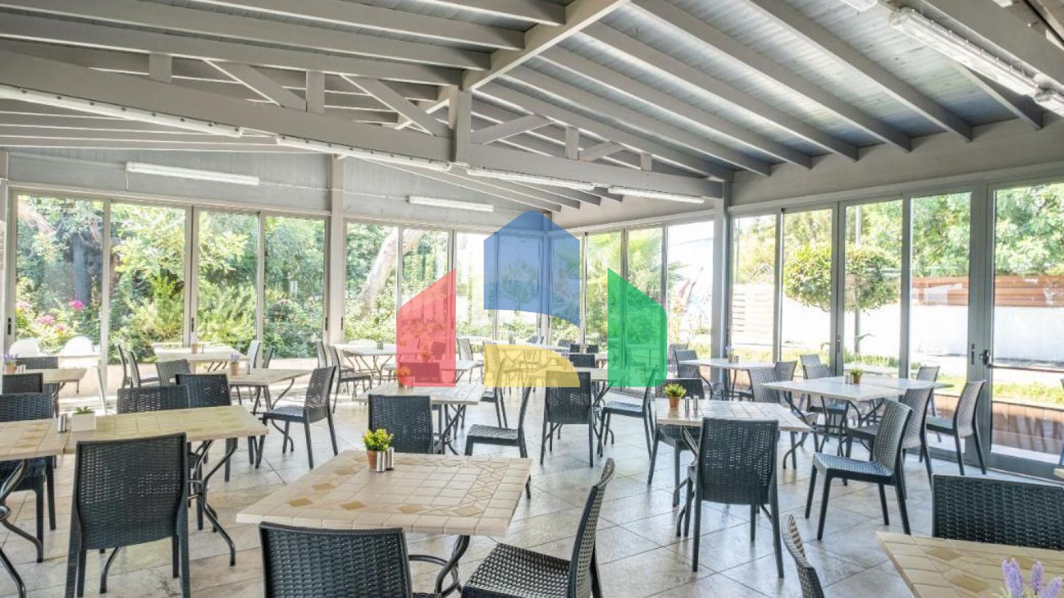 Продаж - Квартира 57 m² В Пафосе