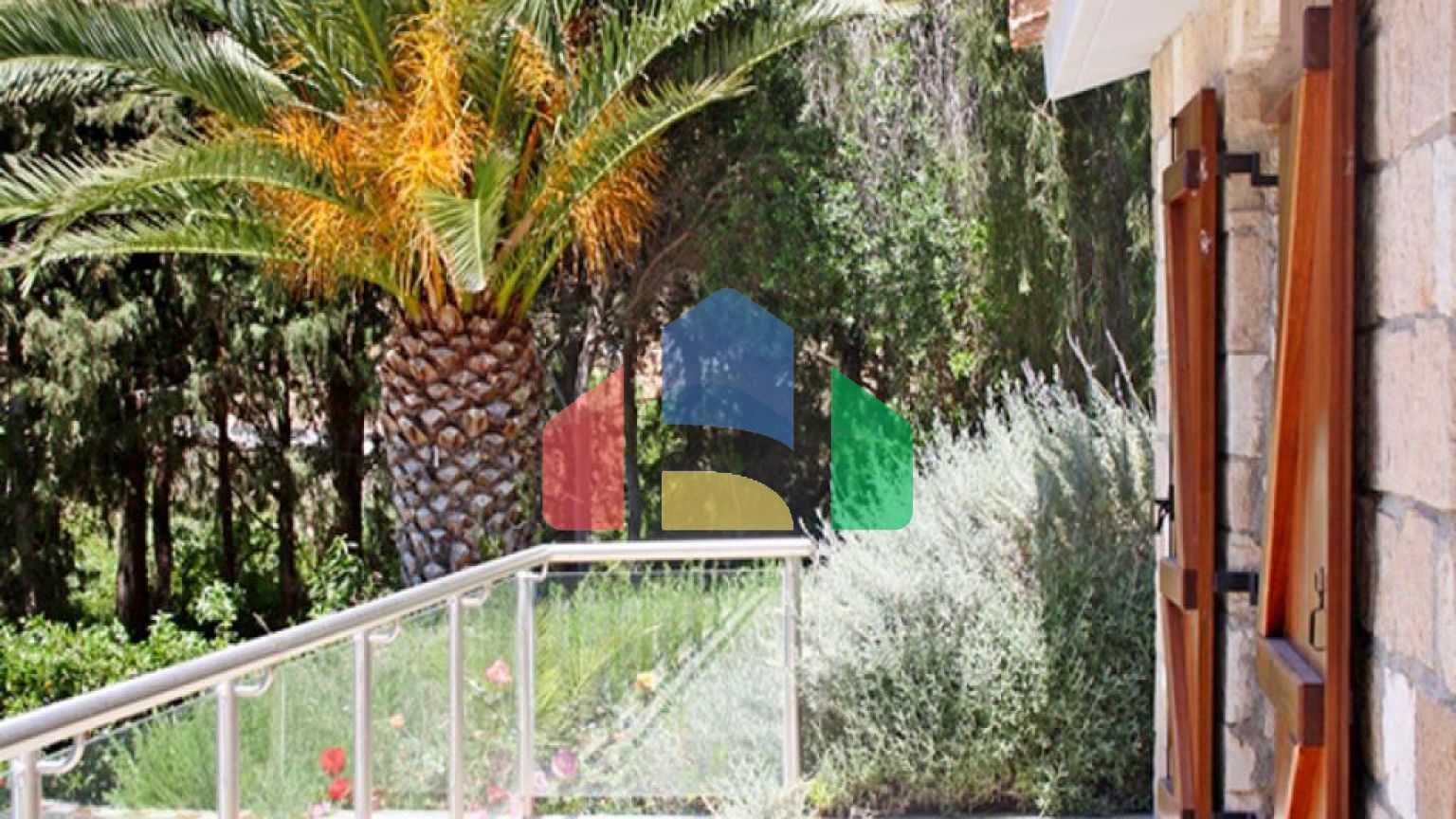 Продаж - Вілла 141 m² В Пафосе