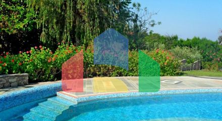 Продаж - Вілла 141 m² В Пафосе