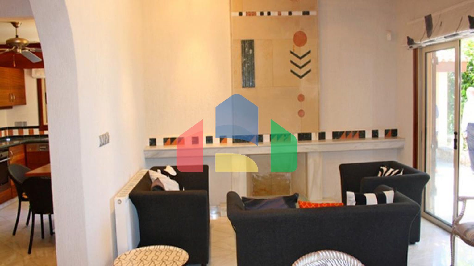 Продаж - Вілла 141 m² В Пафосе