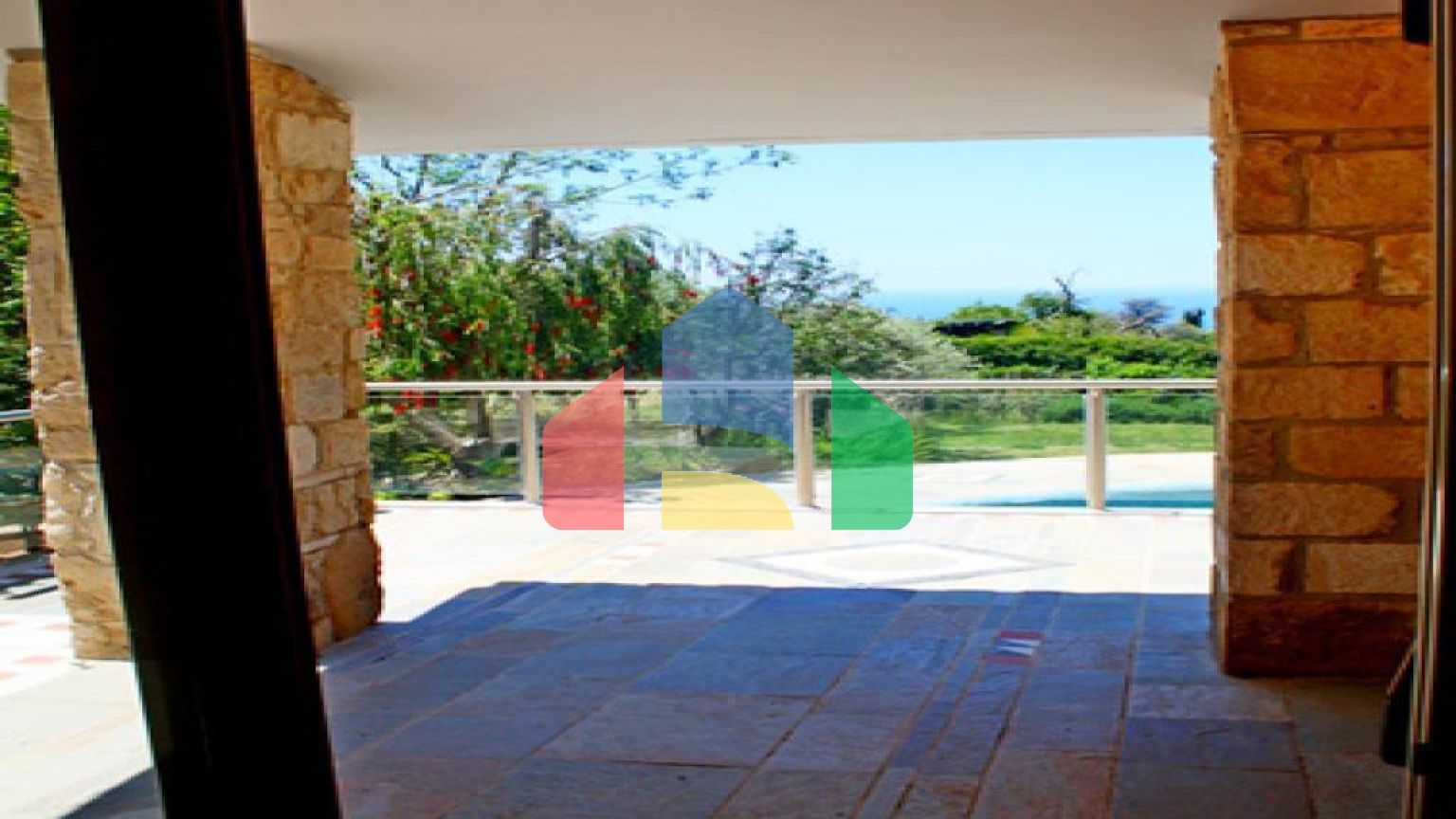 Продаж - Вілла 141 m² В Пафосе