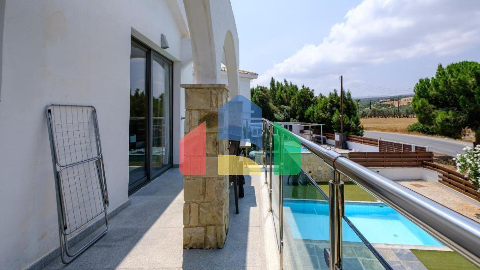 Продаж - Квартира 47 m² В Пафосе