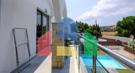 Продаж - Квартира 47 m² В Пафосе