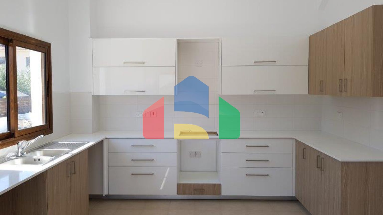 Продажа - Вилла 440 m² в Пафосе