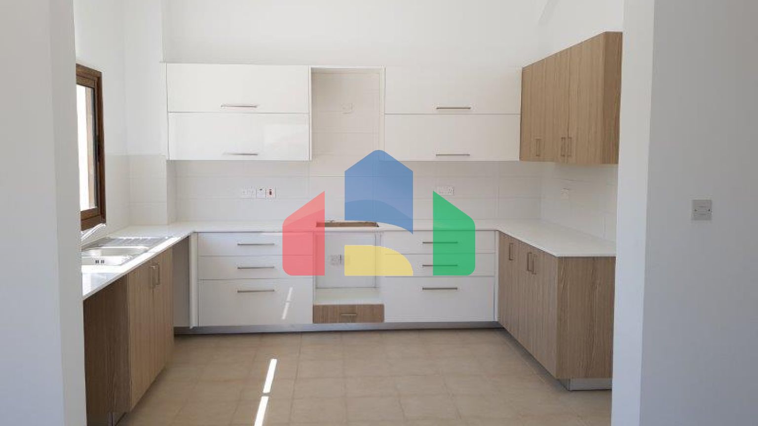 Продажа - Вилла 440 m² в Пафосе