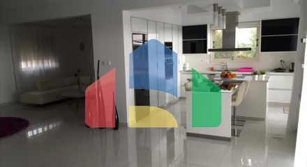 Продажа - Вилла 370 m² в Пафосе