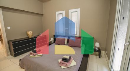 Продаж - Вілла 210 m² В Пафосе