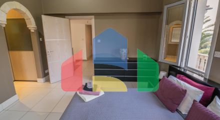 Продаж - Вілла 210 m² В Пафосе