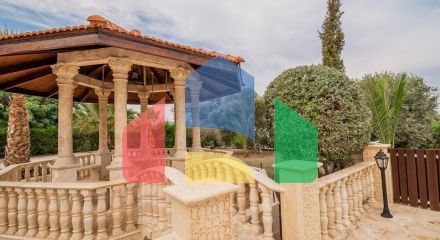 Продаж - Вілла 210 m² В Пафосе