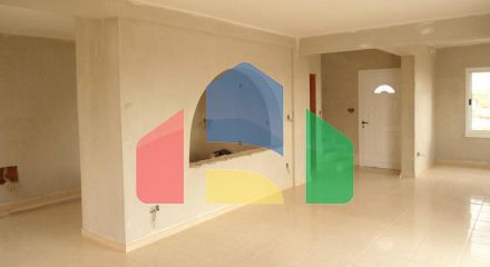 Продаж - Вілла 135 m² В Пафосе