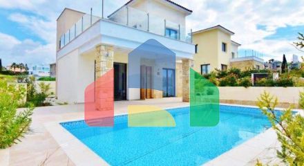 For Sale - Villa 155 m² in Paphos