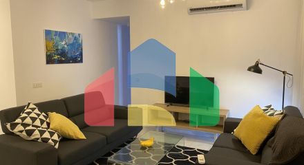 Продаж - Квартира 100 m² В Пафосе
